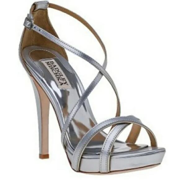 BADGLEY MISCHKA Fierce Ankle Strap Pewter/Silver Heeled Platform Sandals Sz 9 - Picture 1 of 9